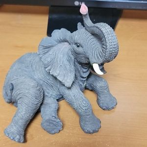 Elephant figurine